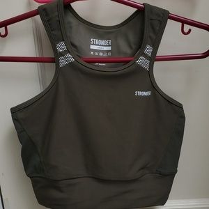 Stronger Label Workout Crop Tank Top